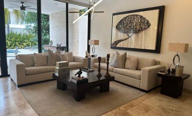 Renta casa con  paneles, Privada Allegra, Sta Gertrudis , Cabo Norte Agosto 2025