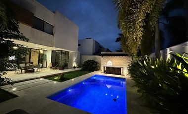 Renta casa con  paneles, Privada Allegra, Sta Gertrudis , Cabo Norte Agosto 2025