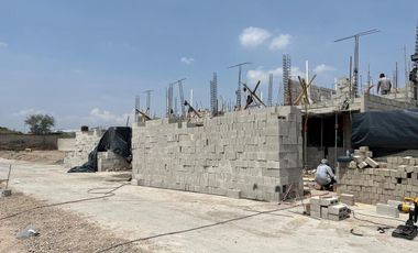 Casa con roofgarden en Preventa cerca del ITESO en Santa Maria Tequepexpan Tlaqu