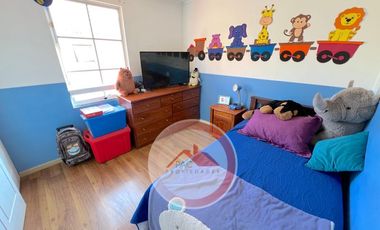 Casa En Venta De 3d/3b En Microbarrio, Valle Lo Campino