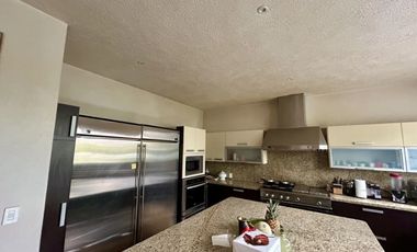 Casa en condominio en venta en Jardines de Pedregal.