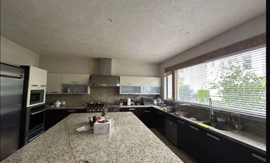 Casa en condominio en venta en Jardines de Pedregal.