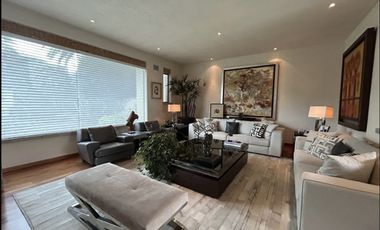 Casa en condominio en venta en Jardines de Pedregal.