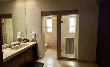 Casa en condominio en venta en Jardines de Pedregal.