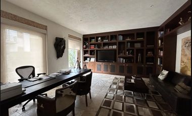 Casa en condominio en venta en Jardines de Pedregal.