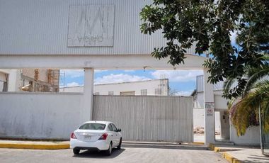 Nave Industrial de 11,816 m2 en renta en Periférico Norte