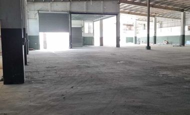 Nave Industrial de 11,816 m2 en renta en Periférico Norte