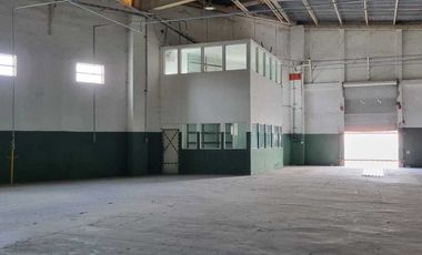 Nave Industrial de 11,816 m2 en renta en Periférico Norte
