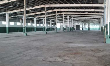 Nave Industrial de 11,816 m2 en renta en Periférico Norte