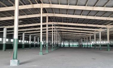 Nave Industrial de 11,816 m2 en renta en Periférico Norte