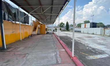 Renta Terreno Comercial Excelente ubicación Av. Universidad