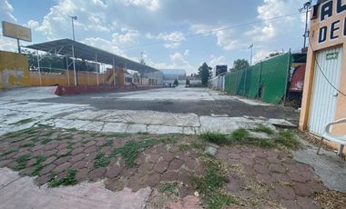 Renta Terreno Comercial Excelente ubicación Av. Universidad
