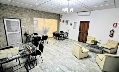 i017135 - Oficinas Amobladas