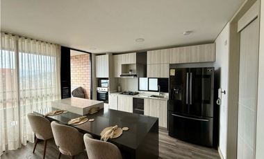 Modern High Floor in Poblado Tesoro