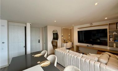 Modern High Floor in Poblado Tesoro