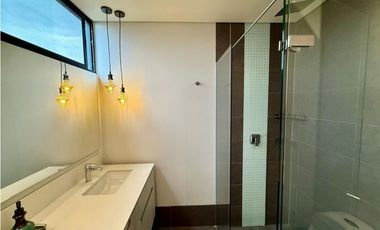 Modern High Floor in Poblado Tesoro
