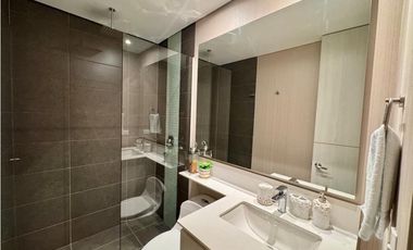 Modern High Floor in Poblado Tesoro