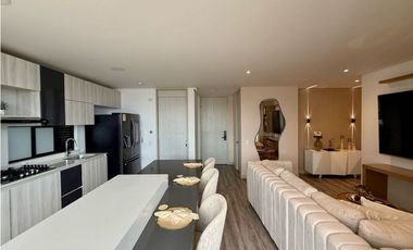 Modern High Floor in Poblado Tesoro