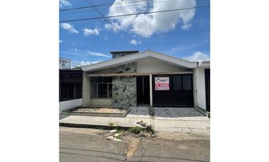 SE VENDE HERMOSA CASA EN FLORENCIA