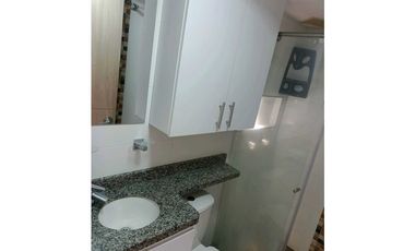 Arriendo apartamento en conjunto cerrado en Madrid $900.000