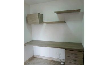 Arriendo apartamento en conjunto cerrado en Madrid $900.000