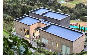 Casa en Venta en El Retiro sector Fizebad