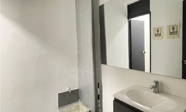 Oficina en Arriendo en el Poblado