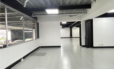 Oficina en Arriendo en el Poblado