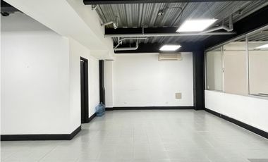 Oficina en Arriendo en el Poblado