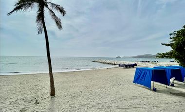 Venta de apartamento frente al mar en Playa Salguero, Santa Marta