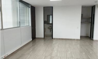 Oficina en Arriendo Los Balsos Medellín