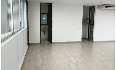 Oficina en Arriendo Los Balsos Medellín