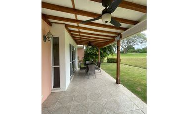 Venta de Casa en Río Hato, Costa Blanca Villas