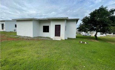 ALQUILER DE CASA EN DAVID RESIDENCIAL PRIVADO 3 RECAMARAS