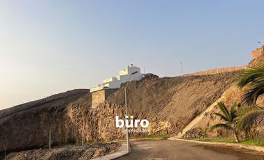 TERRENOS EN VENTA CON VISTA ESPECTACULAR AL MAR, PORTOBELLO, PUCUSANA