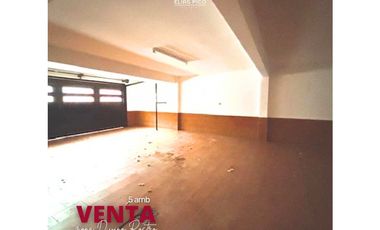 OPORTUNIDAD Chalet 3 plantas con piscina a refaccionar - Divino Rostro