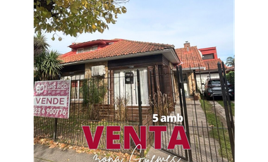 VENTA Chalet 5 amb terreno 645m2 - zona Güemes