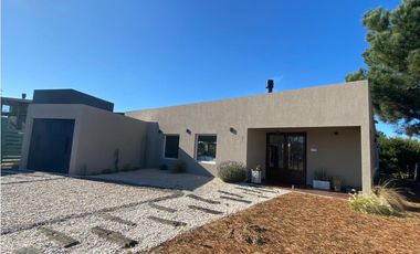 CASA EN VENTA EN COSTA ESMERALDA - SENDEROS III 474