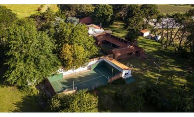 QUINTA Única e importante en Sierras de los Padres. 4,5 Hectáreas.