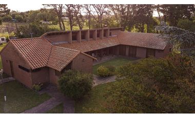 QUINTA Única e importante en Sierras de los Padres. 4,5 Hectáreas.