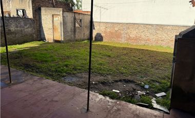 CASA 3 AMBIENTES con cochera Ituzaingo