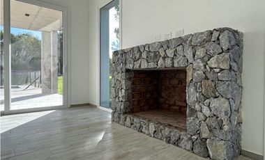 CASA EN COSTA ESMERAL SENDERO IV LOTE 391