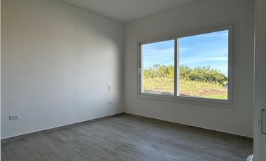 CASA EN COSTA ESMERAL SENDERO IV LOTE 391