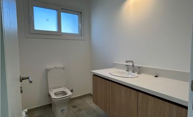 CASA EN COSTA ESMERAL SENDERO IV LOTE 391
