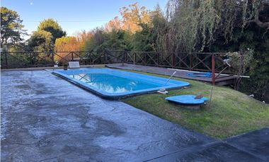 VENTA / CHALET 3 AMBIENTES / GAS NATURAL / APTO CREDITO /