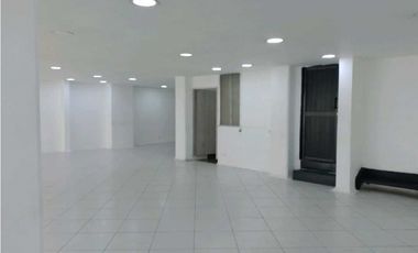 Local comercial en Renta laureles  Area 190 m2