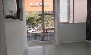 Local comercial en Renta laureles  Area 190 m2