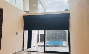 CASA DE 3 RECÁMARAS Y PISCINA