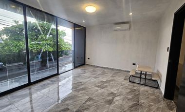 CASA DE 3 RECÁMARAS Y PISCINA