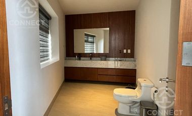 Casa en RENTA amueblada El Bosque zona norte León Gto